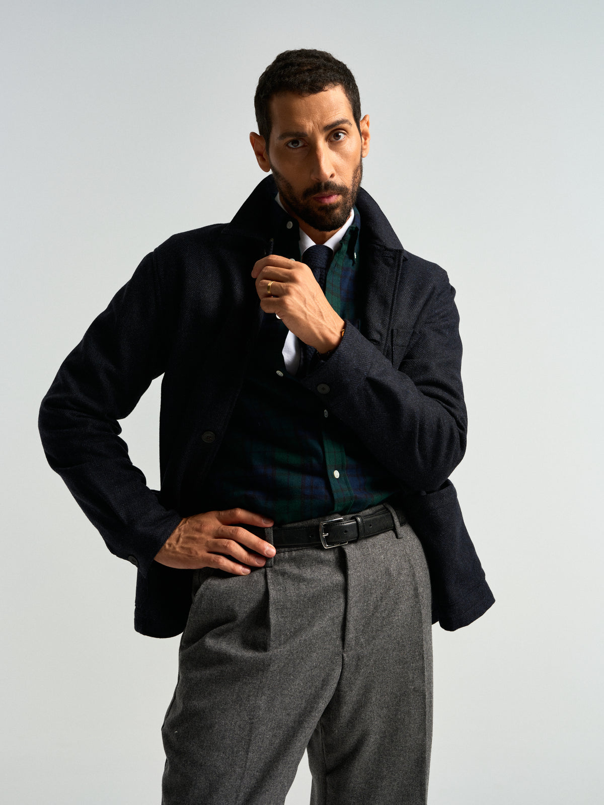 Labura Herringbone Wool - Navy